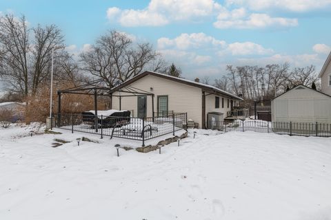 Tiny photo for 3810 Cedar Avenue, Zion, IL 60099 (MLS # 12533009)