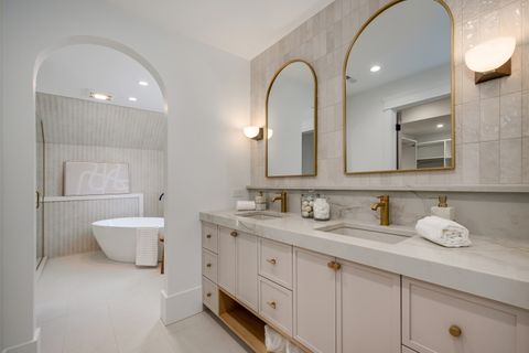 Tiny photo for 476 Park Avenue, Glencoe, IL 60022 (MLS # 12557823)