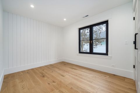 Tiny photo for 476 Park Avenue, Glencoe, IL 60022 (MLS # 12557823)