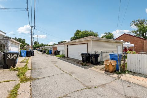 Tiny photo for 3644 W 82nd Street, Chicago, IL 60652 (MLS # 12485325)