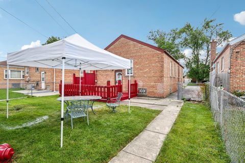 Tiny photo for 3644 W 82nd Street, Chicago, IL 60652 (MLS # 12485325)