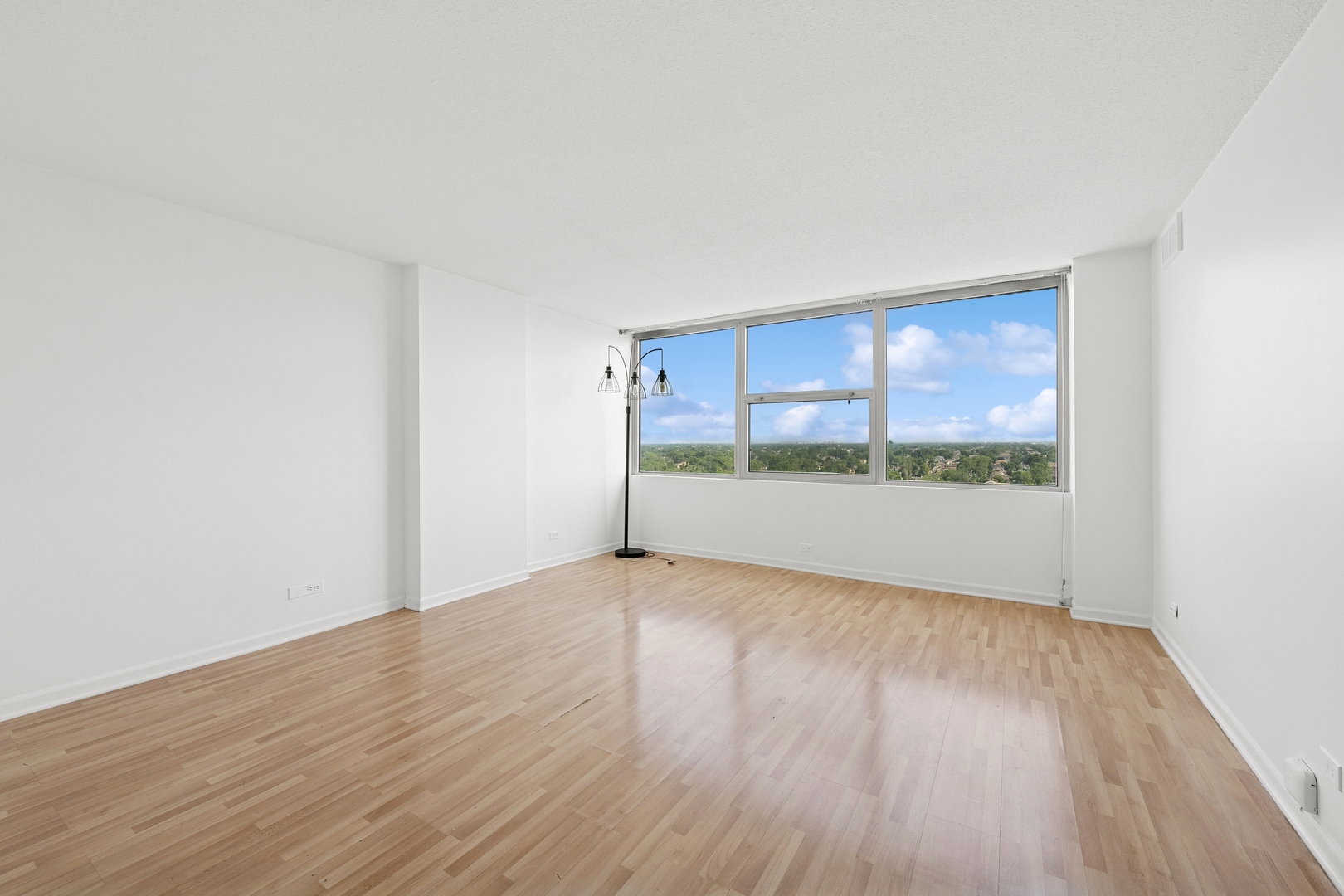 7234 W North Avenue 1610