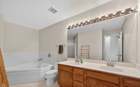 Tiny photo for 125 Ione Drive #A, South Elgin, IL 60177 (MLS # 12615337)