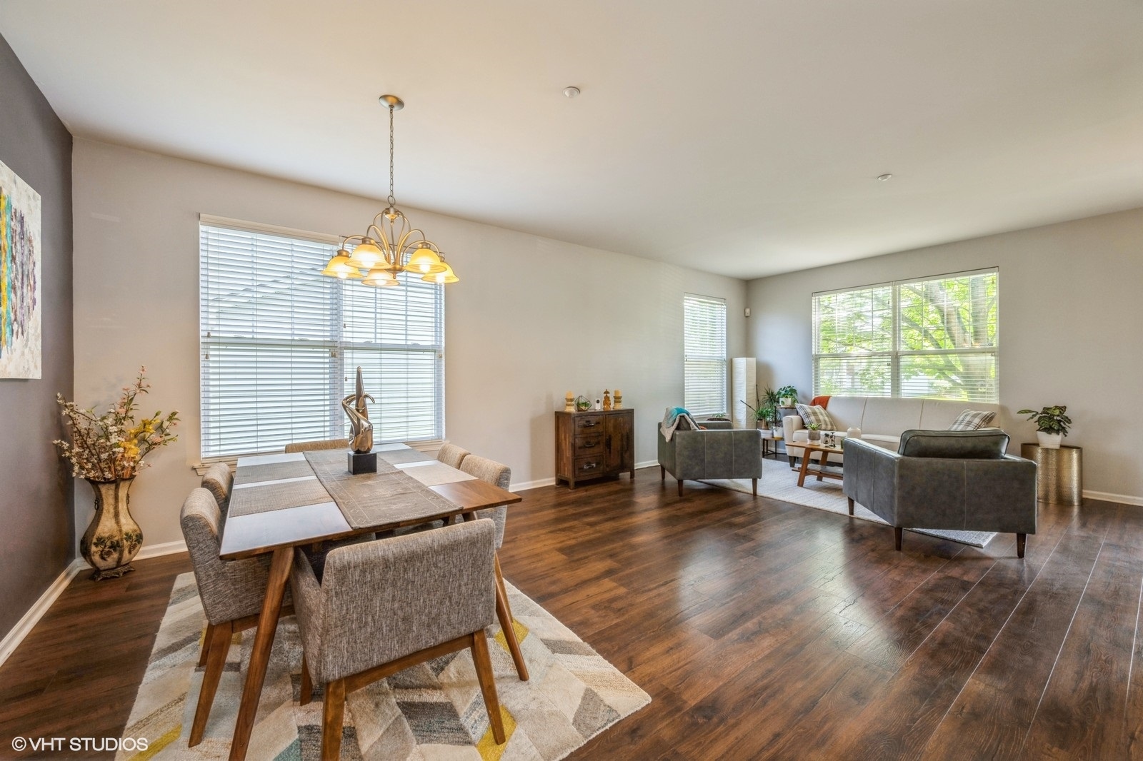 2140 Colchester Court