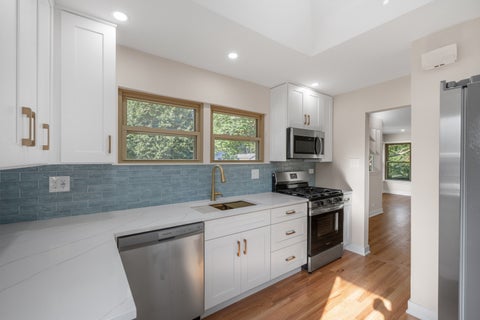 Tiny photo for 1505 W Euclid Avenue, Arlington Heights, IL 60005 (MLS # 12753089)