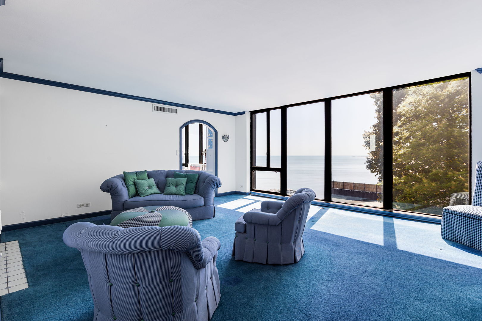 1420 Sheridan Road 3B