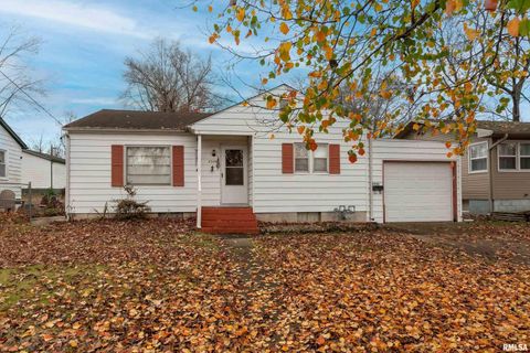 Photo of 2320 McCord Street, Murphysboro, IL 62966 (MLS # EB460712)