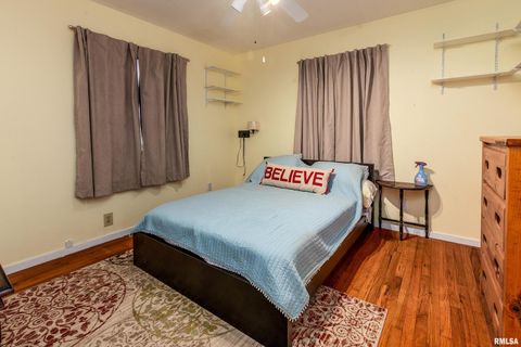 Tiny photo for 2320 McCord Street, Murphysboro, IL 62966 (MLS # EB460712)