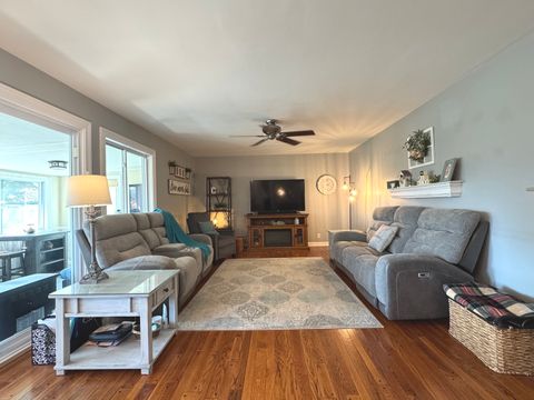 Tiny photo for 1088 W Walnut Street, Kankakee, IL 60901 (MLS # 12474837)