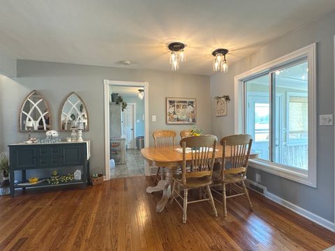 Tiny photo for 1088 W Walnut Street, Kankakee, IL 60901 (MLS # 12474837)