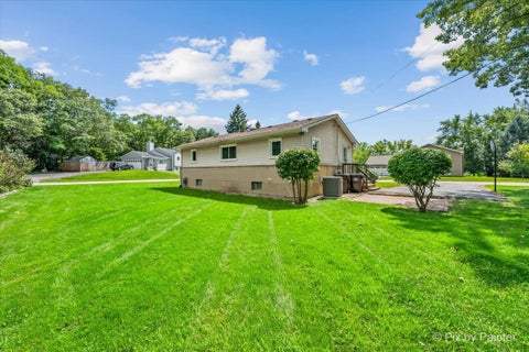 Tiny photo for 239 Vista Road, Lake Zurich, IL 60047 (MLS # 12733969)