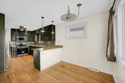 Tiny photo for 7520 W Carmen Avenue, Harwood Heights, IL 60706 (MLS # 12601062)