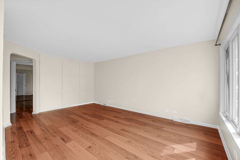 Tiny photo for 7520 W Carmen Avenue, Harwood Heights, IL 60706 (MLS # 12601062)