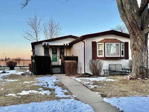 31 Poplar Drive, Sandwich, IL 60548 - #: 12572355