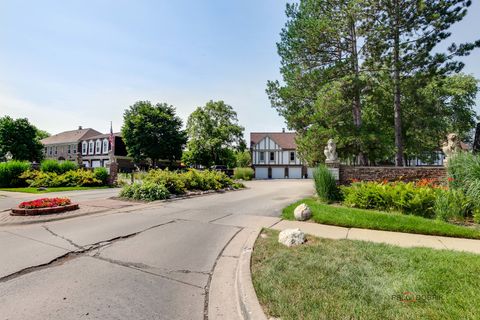 Tiny photo for 851 Garfield Avenue #C, Libertyville, IL 60048 (MLS # 12439440)