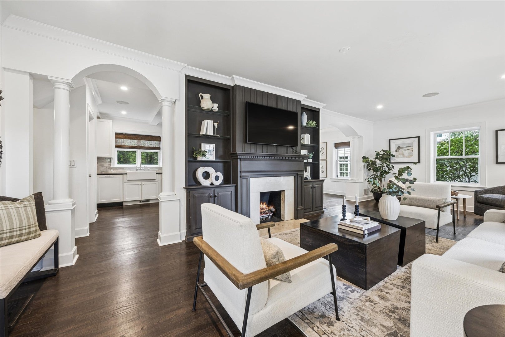 352 RAVINE Road