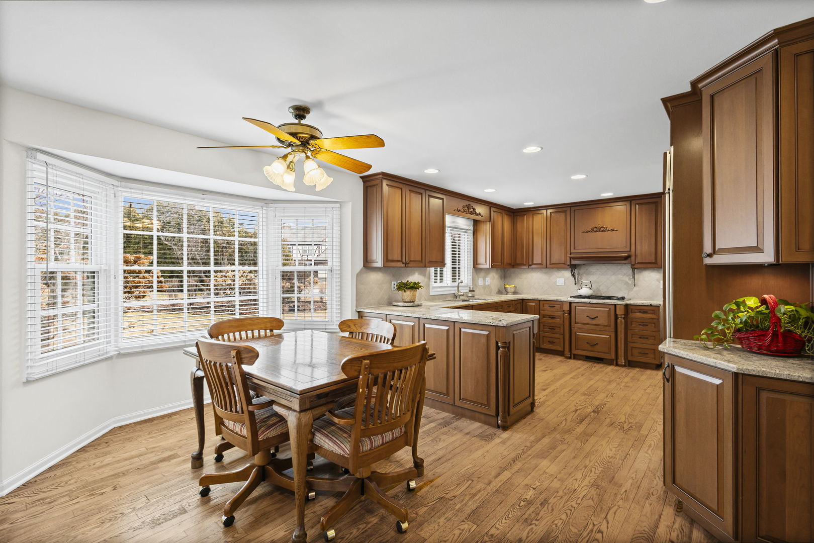 2501 Indian Ridge Drive