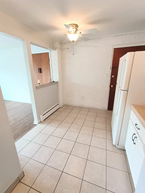 Tiny photo for 5811 Rose Avenue #6, Countryside, IL 60525 (MLS # 12732493)