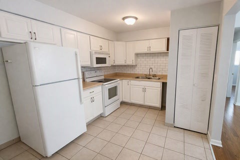 Tiny photo for 5811 Rose Avenue #6, Countryside, IL 60525 (MLS # 12732493)