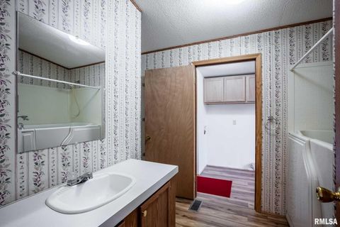 Tiny photo for 5340 Highway 45 S, Harrisburg, IL 62946 (MLS # QC4268977)