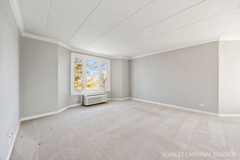 Tiny photo for 1 Renaissance Place #201, Palatine, IL 60067 (MLS # 12599927)