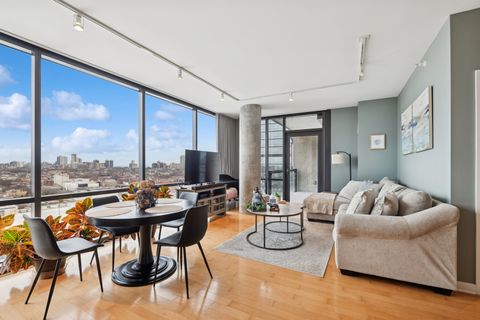 Tiny photo for 860 W Blackhawk Street #1504, Chicago, IL 60642 (MLS # 12586905)