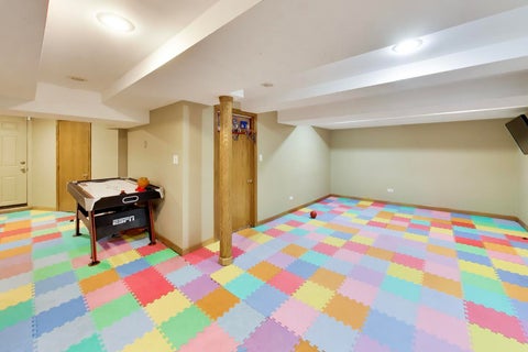 Tiny photo for 10041 S Hoyne Avenue, Chicago, IL 60643 (MLS # 12648093)