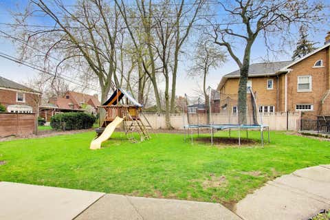 Tiny photo for 10041 S Hoyne Avenue, Chicago, IL 60643 (MLS # 12648093)