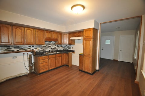 Tiny photo for 1852 North Street, Bettendorf, IA 52722 (MLS # 12716383)