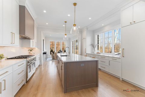 Tiny photo for 725 Tamarack Trail, Lake Forest, IL 60045 (MLS # 12397276)