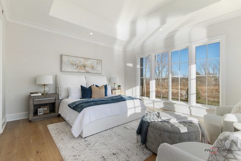 Tiny photo for 725 Tamarack Trail, Lake Forest, IL 60045 (MLS # 12397276)