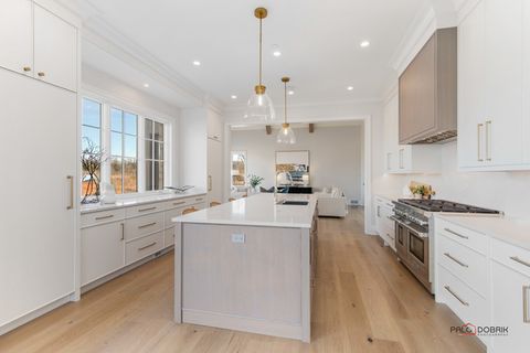 Tiny photo for 725 Tamarack Trail, Lake Forest, IL 60045 (MLS # 12397276)