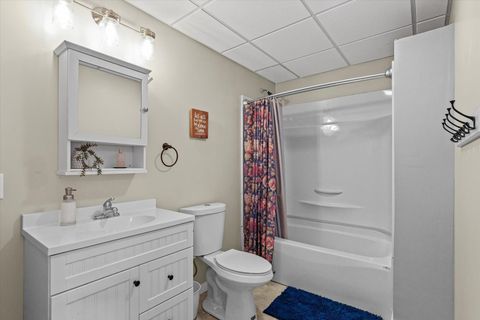 Tiny photo for 1198 N 1900 East Road, Milford, IL 60953 (MLS # 12590828)