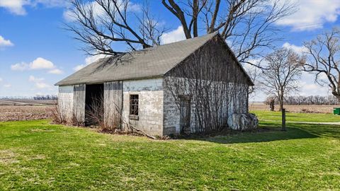 Tiny photo for 1198 N 1900 East Road, Milford, IL 60953 (MLS # 12590828)