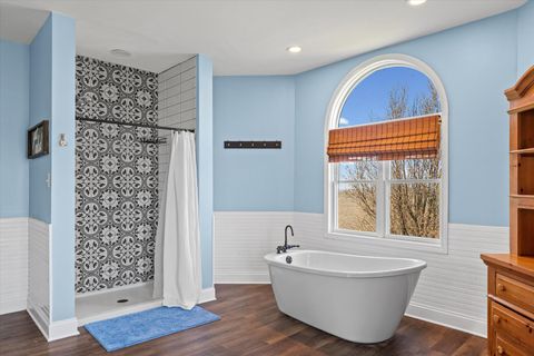 Tiny photo for 1198 N 1900 East Road, Milford, IL 60953 (MLS # 12590828)