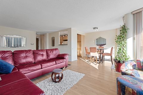 Tiny photo for 4170 N Marine Drive #11G, Chicago, IL 60613 (MLS # 12518177)