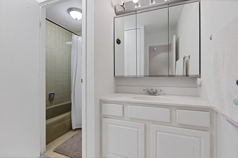 Tiny photo for 4170 N Marine Drive #11G, Chicago, IL 60613 (MLS # 12518177)