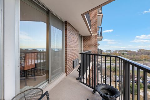 Tiny photo for 4170 N Marine Drive #11G, Chicago, IL 60613 (MLS # 12518177)