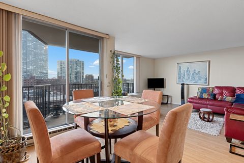Tiny photo for 4170 N Marine Drive #11G, Chicago, IL 60613 (MLS # 12518177)