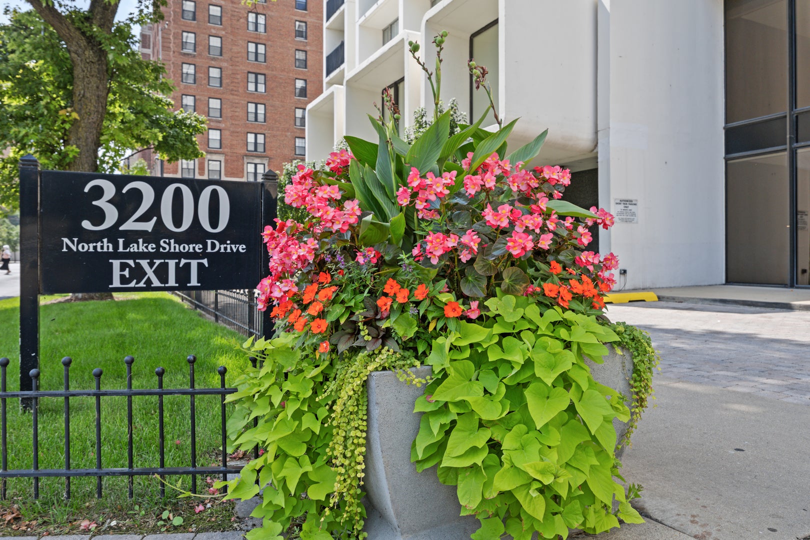 3200 N Lake Shore Drive 2604