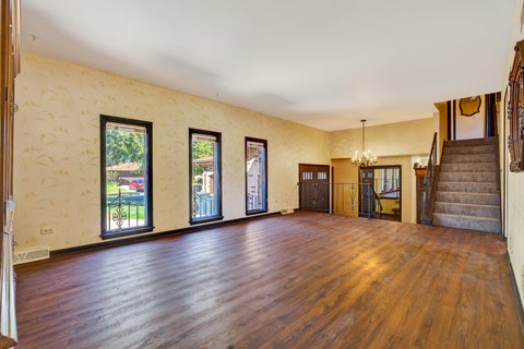 Tiny photo for 18433 Lange Street, Lansing, IL 60438 (MLS # 12790945)