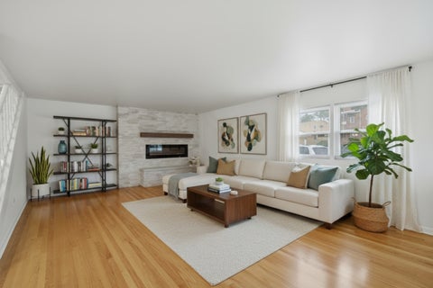 Tiny photo for 114 N Lancaster Street, Mount Prospect, IL 60056 (MLS # 12711352)
