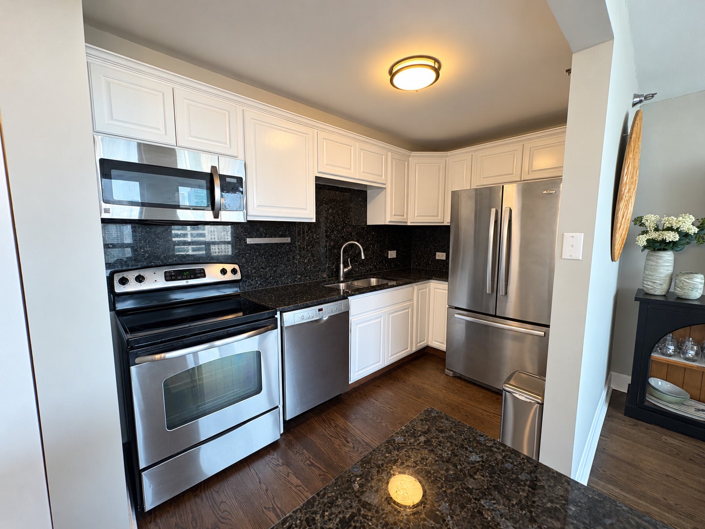 440 N Wabash Avenue 4710