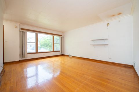 Tiny photo for 5019 W Carmen Avenue, Chicago, IL 60630 (MLS # 12531011)