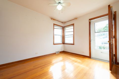 Tiny photo for 5019 W Carmen Avenue, Chicago, IL 60630 (MLS # 12531011)