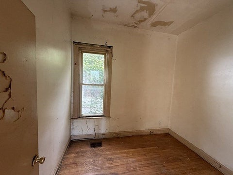 Tiny photo for 5140 S Emerald Avenue, Chicago, IL 60609 (MLS # 12773257)