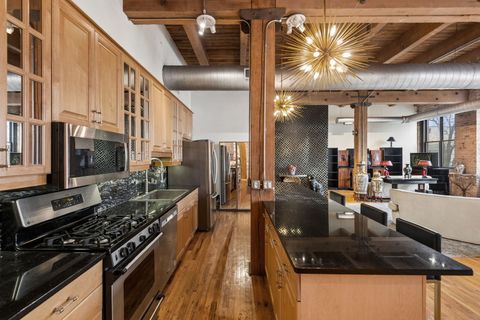 Tiny photo for 2401 W Ohio Street #21, Chicago, IL 60612 (MLS # 12583161)