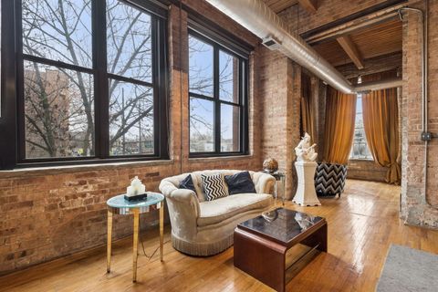 Tiny photo for 2401 W Ohio Street #21, Chicago, IL 60612 (MLS # 12583161)
