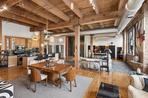 Tiny photo for 2401 W Ohio Street #21, Chicago, IL 60612 (MLS # 12583161)
