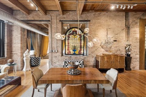 Tiny photo for 2401 W Ohio Street #21, Chicago, IL 60612 (MLS # 12583161)